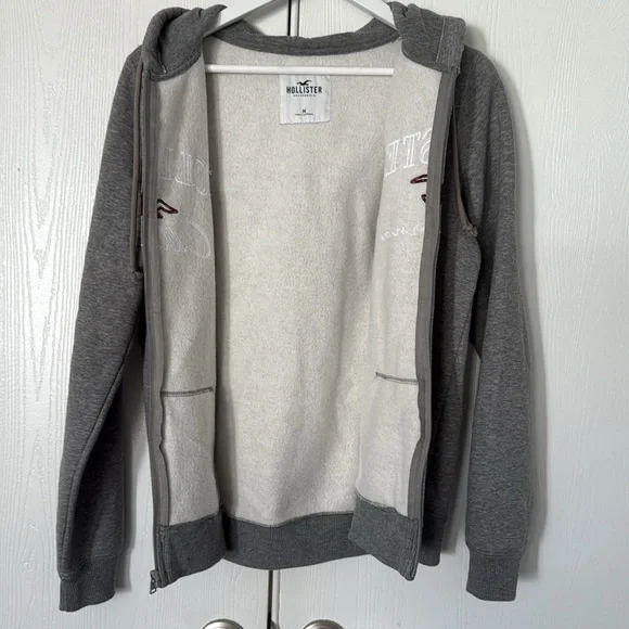 Hollister Gray Zip-Up Hoodie - Picture 4 of 5